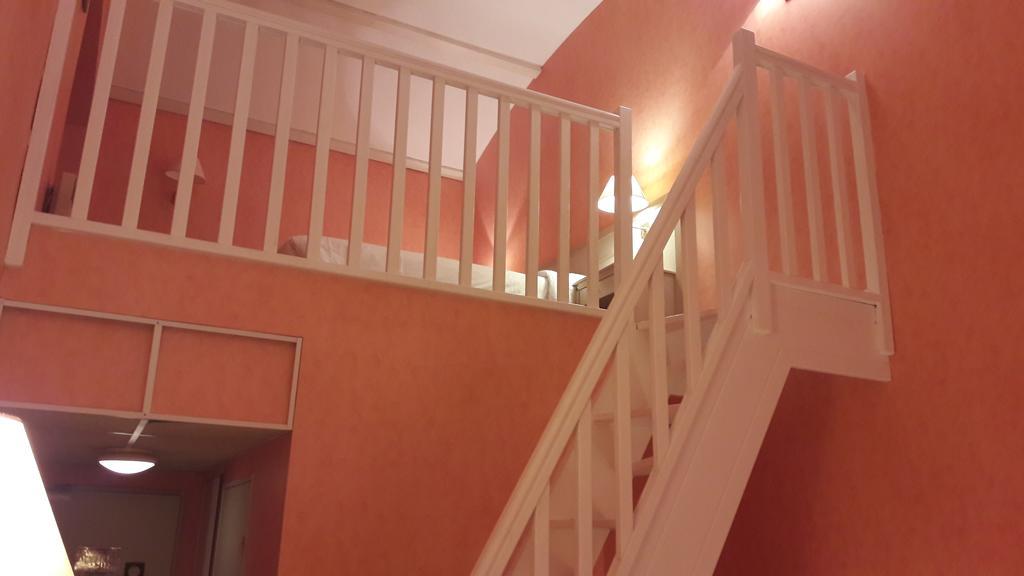Logis L'Auberge Bourbonnaise Saint-Yorre Kültér fotó